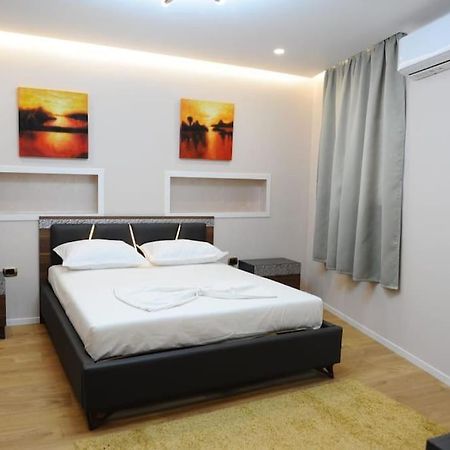 Grandpa House App.1 Apartment Tiranë Ngoại thất bức ảnh
