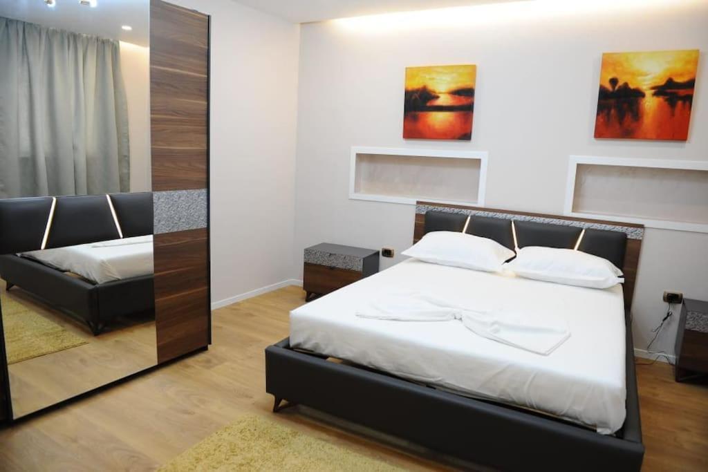 Grandpa House App.1 Apartment Tiranë Ngoại thất bức ảnh